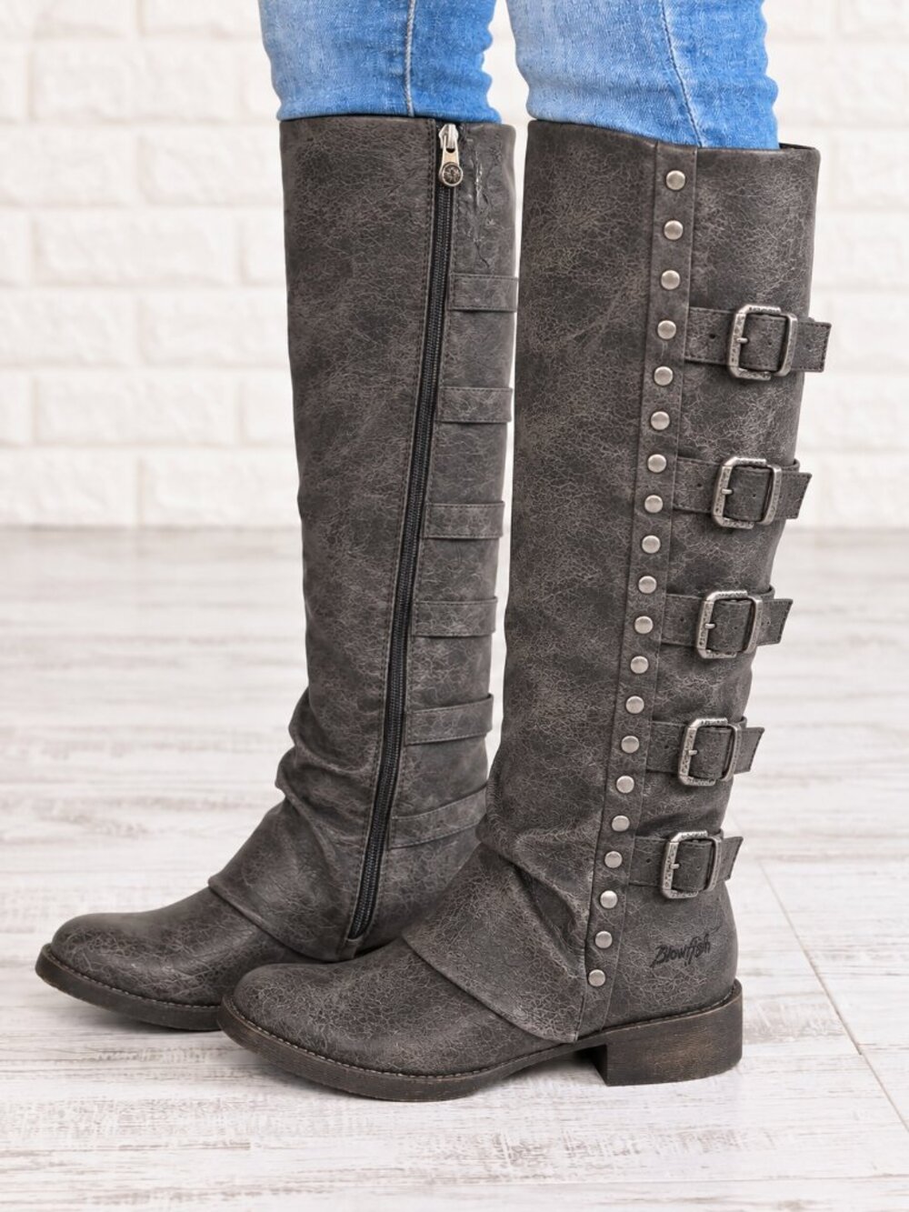 Blowfish Malibu B138 Black Distressed Studded Buckle Knee High Boots Size 9